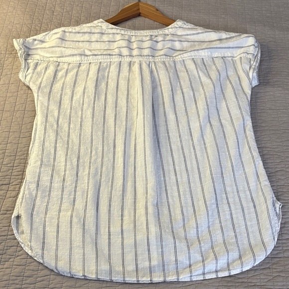 100% Cotton Casual Striped Button-Down Shirt - Picture 7 of 9